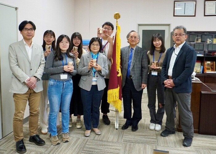 拜訪新潟醫療福祉大學校園西澤校長