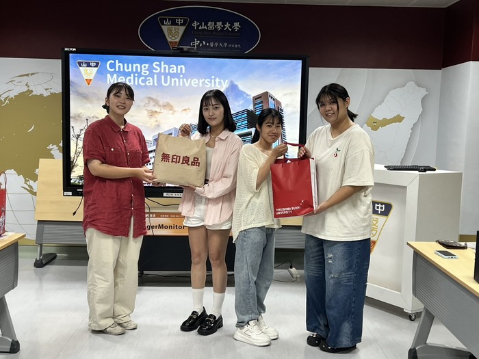 【國際交流】2025年9月08-13日_日本德島文理大學(4師13生)至中山醫物治系.護理系見習.至應外系交流圖片