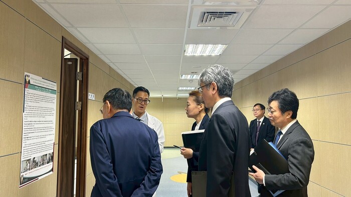 黃昭硯醫師導覽簡介臨床技能訓練中心設施圖片