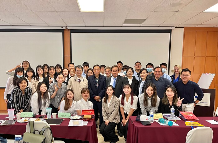 ✈️教育部學海築夢計畫-AHMC Healthcare AI Smart Care LLC醫管系海外實習計畫研習心得分享(廖芳妮)圖片