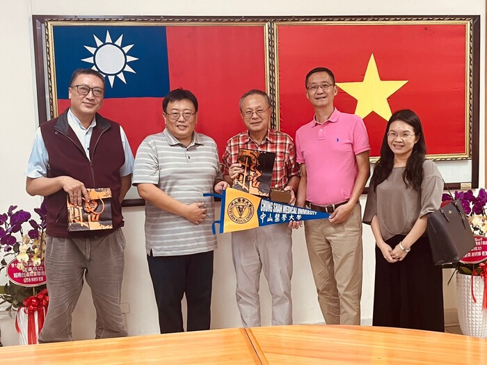 2023/10/13【推動南向夥伴學校】前往越南胡志明市台灣學校招生宣傳圖片