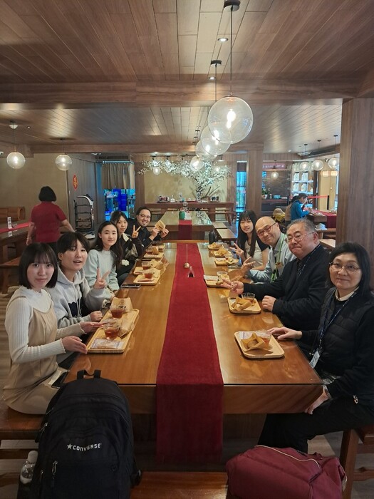 3月12日日月潭一日遊(日本新潟醫療福祉大學營養系1師2生,泰國朱拉隆功大學 2師４生,日本千葉科學大學醫技系3師2生)圖片