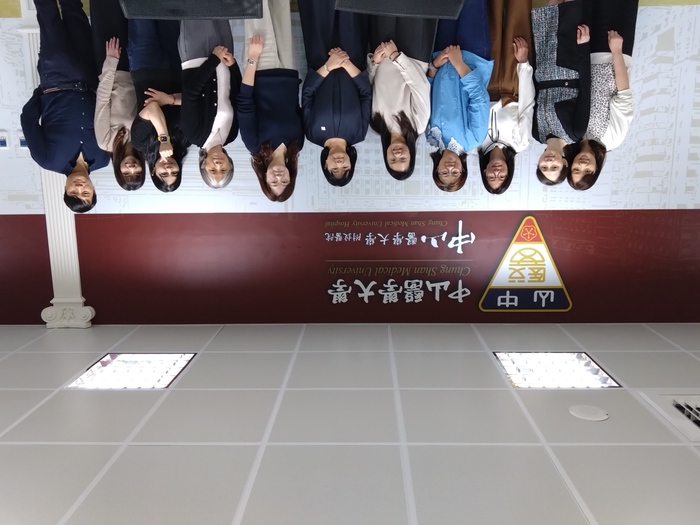 3月5日德島文理國際部永本智富老師與文學古田部長來訪,與四系(應外系,護理系,物治系及醫社系)老師討論7月赴日及9月來台交流安排)圖片