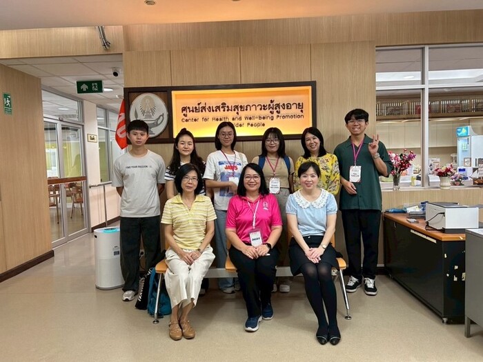 日間照護中心參訪圖片