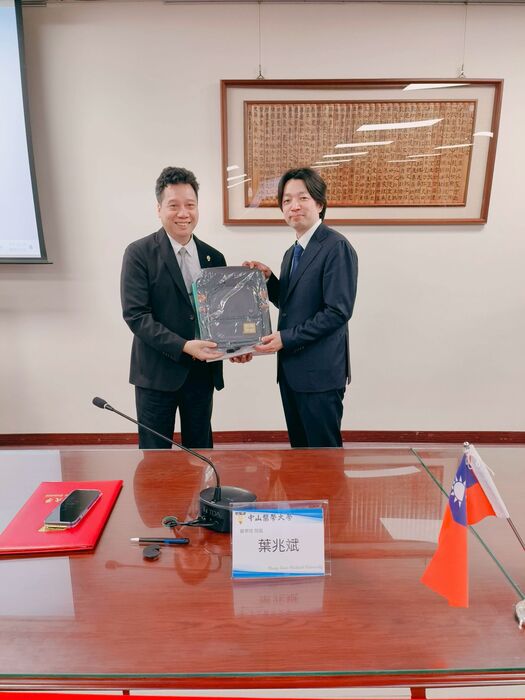 🤝【國際交流】2026年1月22日醫學院與日本國立富山大學簽署MOU合作交流協議圖片